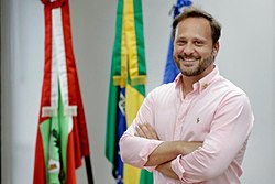 Pelo Estado 28/11: Partido NOVO cheio de surpresas para 2026