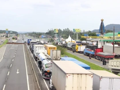 Não há mobilização para paralisação dos caminhoneiros em SC, afirma liderança regional