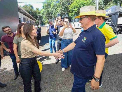 Governador confirma que Carol De Toni seguirá no PL e será candidata ao Senado com Carlos Bolsonaro