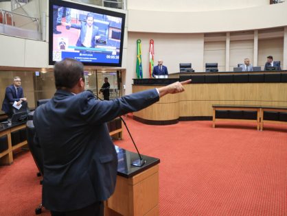 Falta de acordo sobre contrato de concessão da BR-101 revolta deputados