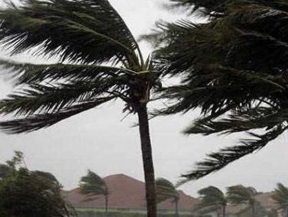 Santa Catarina entra em alerta para temporais com vento forte e granizo no fim de semana