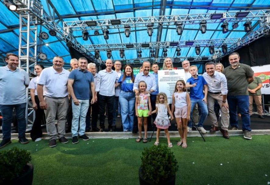 Governo do Estado inaugura revitalização da SC-283 e anuncia novos investimentos em Palmitos