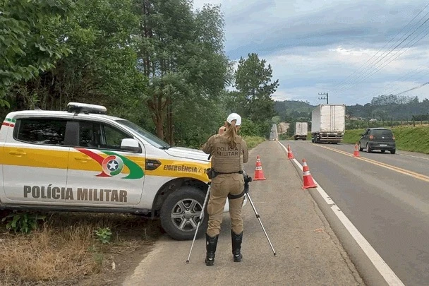 Operação Tiradentes reforça fiscalização nas rodovias estaduais de SC durante feriado