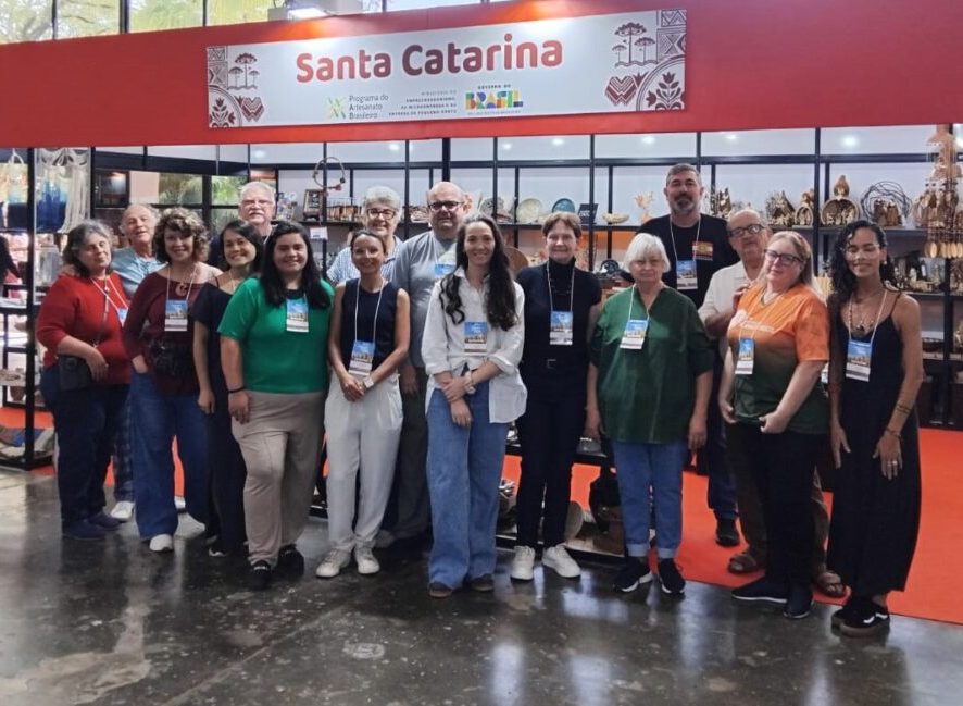 Artesanato catarinense movimenta mais de R$ 97 mil no 22º Salão do Artesanato em São Paulo