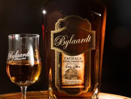 Cachaça produzida em SC é eleita a melhor do Brasil