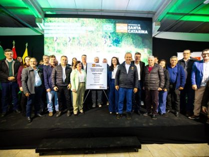 Estrada Boa: governador inaugura obra da SC-465 entre Macieira e Arroio Trinta