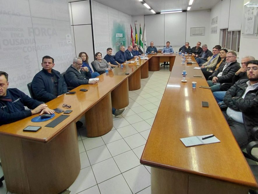 Entidades discutem propostas de concessão de rodovias federais