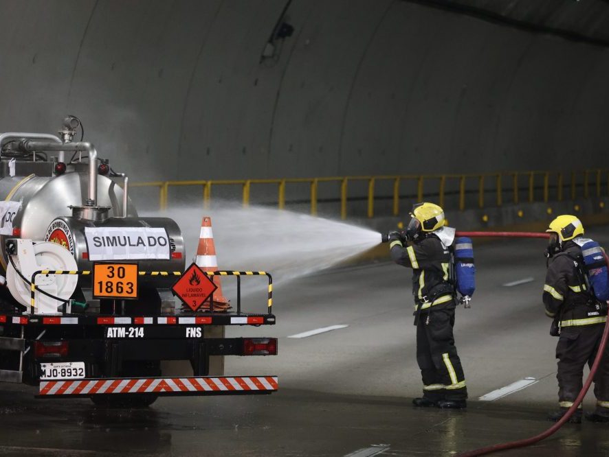 Simulado da Defesa Civil mobiliza emergência no Túnel Antonieta de Barros