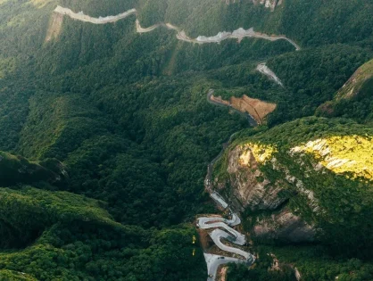 Serra do Corvo Branco: obra aguardada há mais de cinco décadas chega a 75% de conclusão