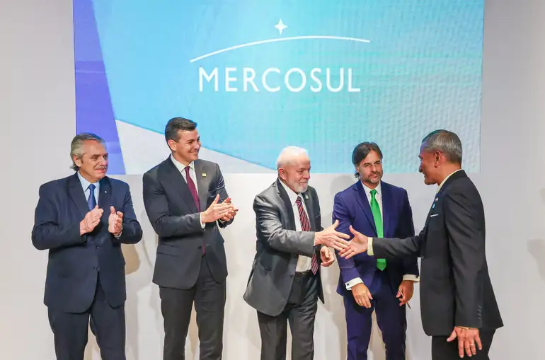 Pelo Estado 31/07: Acordo de Livre Comércio Mercosul-Singapura é esperança para SC