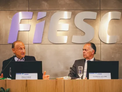 Pelo Estado 28/07: Fiesc acende alerta sobre Segundo Tarifaço