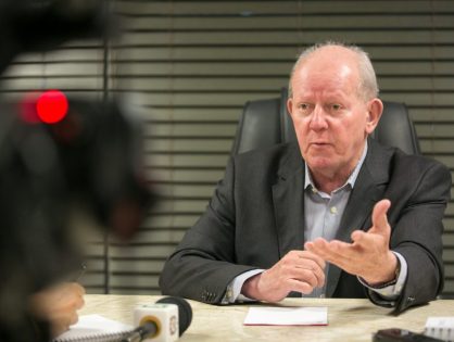 TRE-SC determina devolução de celular apreendido do deputado Marcos Vieira
