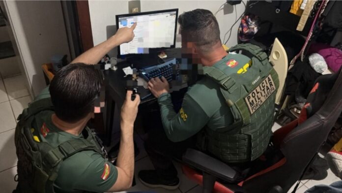 Megaoperação investiga esquema de golpes com sites falsos e boletos em SC