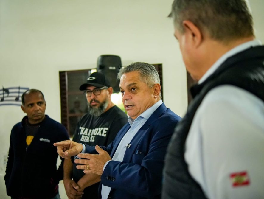 João Rodrigues visita instituições de saúde e educação especial em Jaraguá do Sul